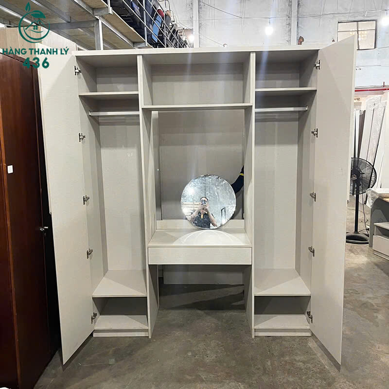Tủ Quần Áo Cũ 1M75x2M2 2 Cánh Màu Trắng Bàn Trang Điểm tu-quan-ao-cu-2-canh-mau-trang-ket-hop-ban-trang-diem-4 Tủ Quần Áo Cũ 1M75x2M2 2 Cánh Màu Trắng Bàn Trang Điểm