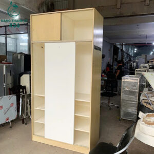 Tủ Quần Áo Gỗ Cũ 2M4x1M2 Cửa Lùa 2 Cánh Màu Trắng