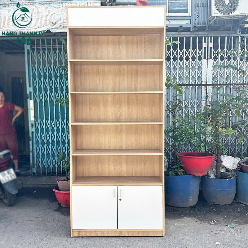 Tủ Trưng Bày Gỗ Cũ 5 Tầng Có Cánh Dưới tu-trung-bay-go-cu-5-tang-de-sap-xep-4-1 Tủ Trưng Bày Gỗ Cũ 5 Tầng Có Cánh Dưới