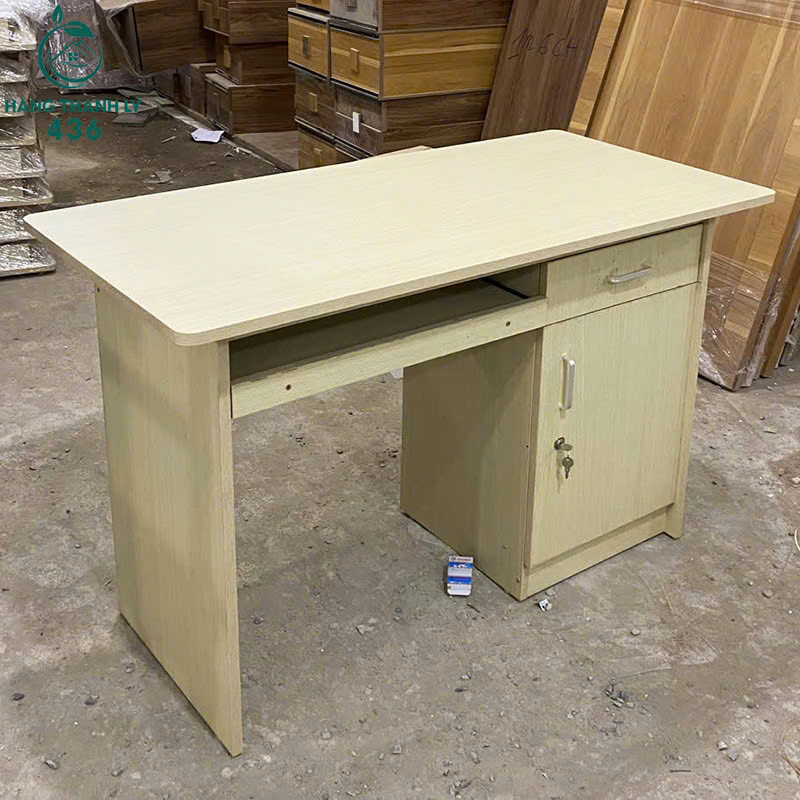 Bàn Làm Việc Màu Kem Liền Hộc Kèm Ngăn Để Bàn Phím Mới 99% z7191369104220_82f5bf2fd8a2683f0926e4954eb76ad2 Bàn Làm Việc Màu Kem Liền Hộc Kèm Ngăn Để Bàn Phím Mới 99%