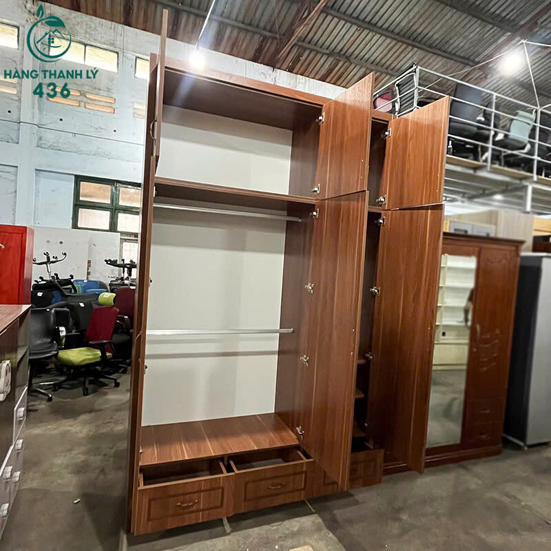 Tủ Quần Áo Gỗ Cũ 2M4x1M7 3 Cánh Có Hộc Thiết Kế Hiện Đại z7195037656168_9a6dac7706c08c514a9824b7dda68826 Tủ Quần Áo Gỗ Cũ 2M4x1M7 3 Cánh Có Hộc Thiết Kế Hiện Đại