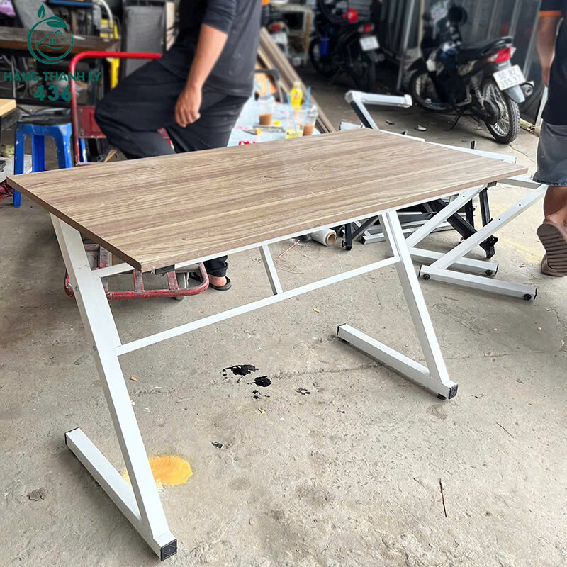 Bàn Làm Việc Chữ Z Cũ 1M2x75CM Mặt Gỗ Chân Sắt (Nhiều Mẫu) z7195037906813_2e87a668831a261aaeff00c2d93ec79f Bàn Làm Việc Chữ Z Cũ 1M2x75CM Mặt Gỗ Chân Sắt (Nhiều Mẫu)
