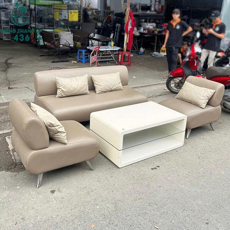 Bộ Sofa Cũ 1M55x70CM Kèm 2 Ghế Nhỏ Bọc Da Màu Nâu z7197481942767_75d1c523a9e3aed9c95f51cb4c9bd522 Bộ Sofa Cũ 1M55x70CM Kèm 2 Ghế Nhỏ Bọc Da Màu Nâu