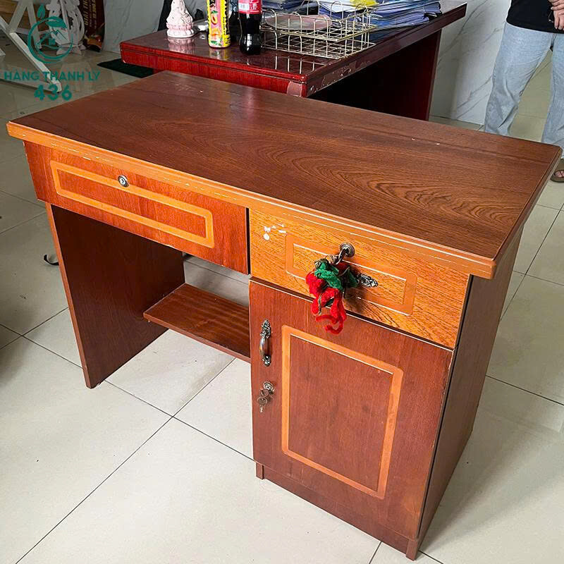 Bàn Làm Việc Gỗ Cũ Kèm Hộc Thiết Kế Đơn Giản Giá Rẻ z7198299928946_4f33fc031bb1932105ec1aa0e8ebf165 Bàn Làm Việc Gỗ Cũ Kèm Hộc Thiết Kế Đơn Giản Giá Rẻ