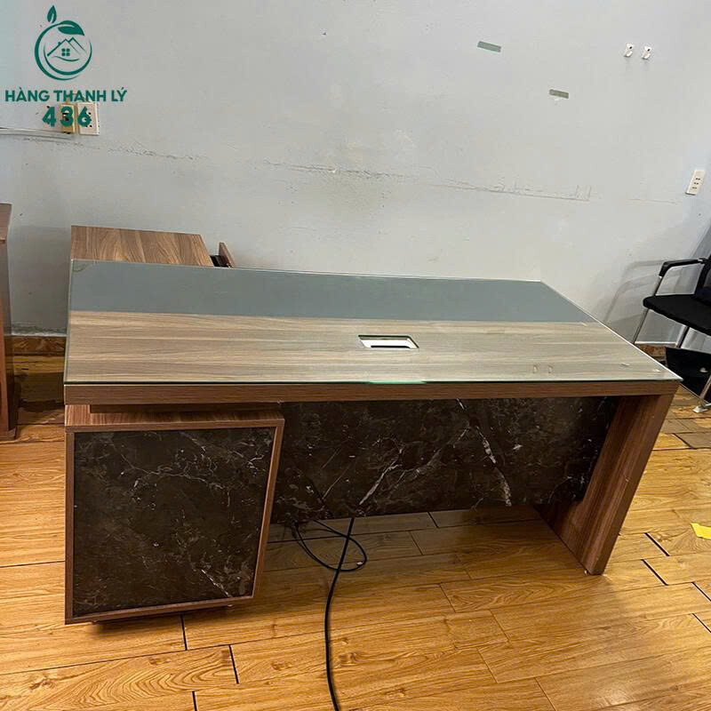 Bàn Giám Đốc Chữ L Cũ 1M7x1M5 Mặt Vân Đá Sang Trọng z7198625375242_c10afaf3004688c685e89c9fd2c2cb89 Bàn Giám Đốc Chữ L Cũ 1M7x1M5 Mặt Vân Đá Sang Trọng
