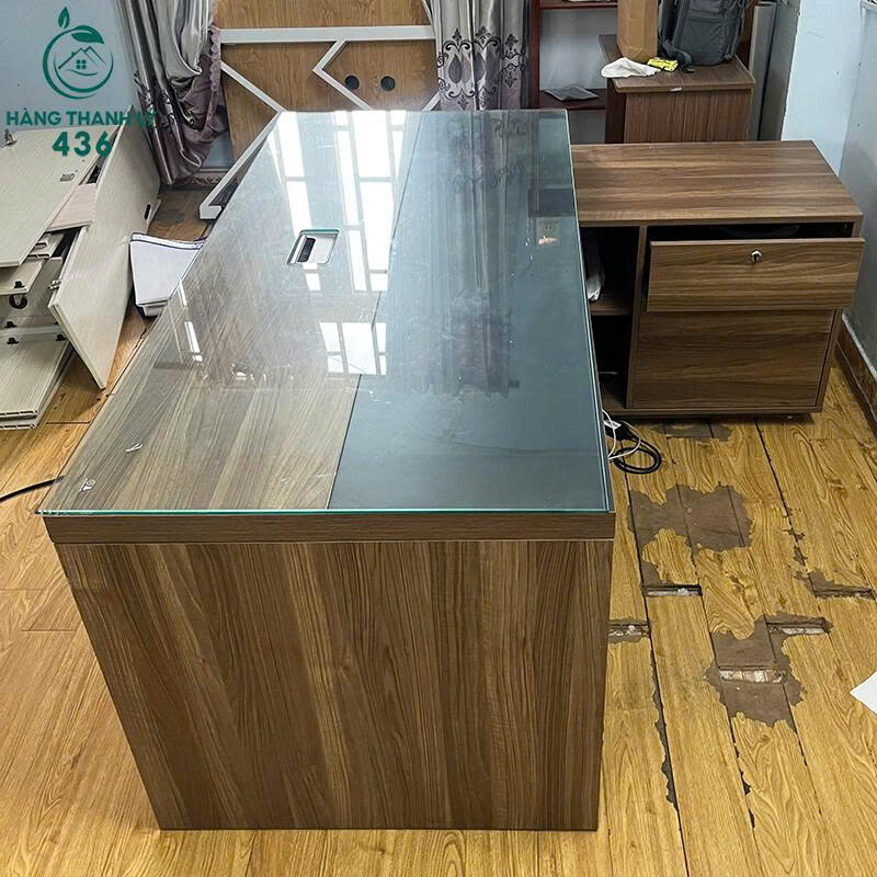 Bàn Giám Đốc Chữ L Cũ 1M7x1M5 Mặt Vân Đá Sang Trọng z7198625695243_93c10aaca7a6559814de6ff947c445e6 Bàn Giám Đốc Chữ L Cũ 1M7x1M5 Mặt Vân Đá Sang Trọng