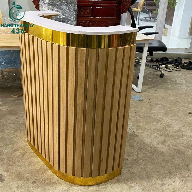 Quầy Lễ Tân Bo Cong 1M6 Chữ U Cũ Viền Vàng Sang Trọng z7199218176410_0a7ba61ad640a716dcdbb8f3dacf3971 Quầy Lễ Tân Bo Cong 1M6 Chữ U Cũ Viền Vàng Sang Trọng