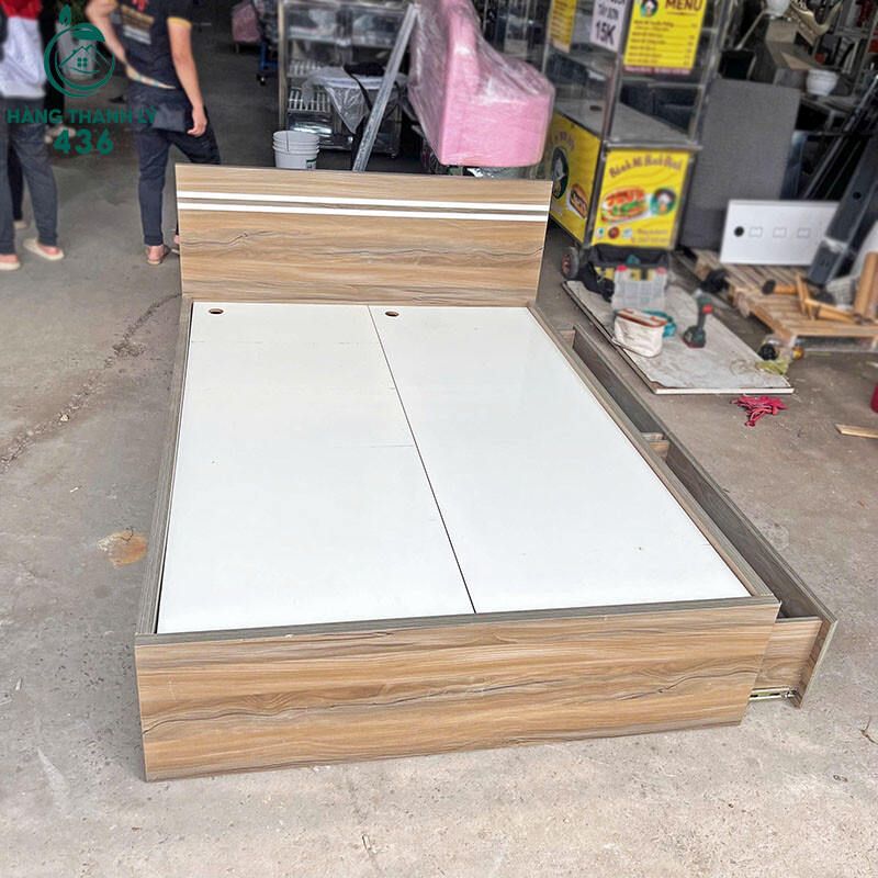 Giường Ngủ Gỗ Cũ 2Mx1M4 Màu Nâu Có 2 Hộc Kéo Rộng Rãi z7201332800422_4856315f3de70189037533f600e72943-copy Giường Ngủ Gỗ Cũ 2Mx1M4 Màu Nâu Có 2 Hộc Kéo Rộng Rãi