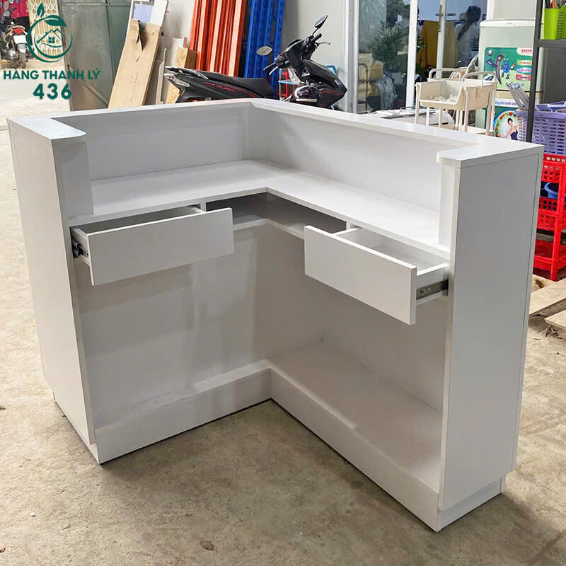 Bàn Làm Việc Cũ Góc Màu Trắng Có Ngăn Kéo Tiện Dụng z7257363640346_f556a3693f7752cbdef1e68c4f910830 Bàn Làm Việc Cũ Góc Màu Trắng Có Ngăn Kéo Tiện Dụng