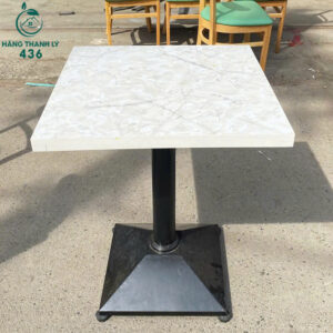 ban-cafe-cu-60cmx75cm-mat-da-vuong
