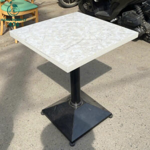 ban-cafe-cu-60cmx75cm-mat-da-vuong