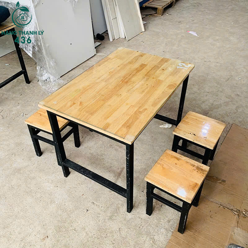 Bàn Ăn Quán Cũ Gỗ Tự Nhiên Kèm Ghế Đôn ban-an-quan-cu-go-tu-nhien-kem-ghe-don-1 Bàn Ăn Quán Cũ Gỗ Tự Nhiên Kèm Ghế Đôn