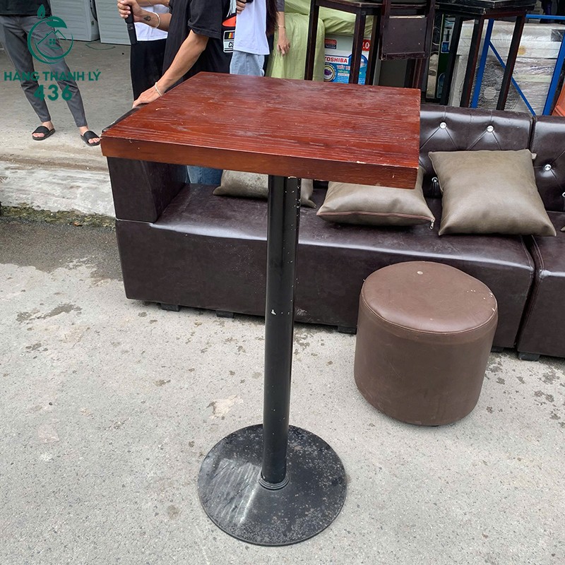 Bàn Cafe Cũ Vuông Chân Sắt Thanh Lý ban-cafe-cu-vuong-chan-sat-thanh-ly-2 Bàn Cafe Cũ Vuông Chân Sắt Thanh Lý