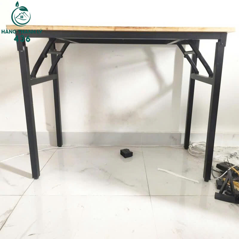 Bàn Học Gỗ Cũ 1Mx60CMx75CM Chân Sắt Đen Chắc Chắn ban-hoc-go-cu-chan-sat-den-chac-chan-2 Bàn Học Gỗ Cũ 1Mx60CMx75CM Chân Sắt Đen Chắc Chắn