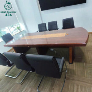 ban-hop-go-cong-nghiep-cu-kieu-truyen-thong