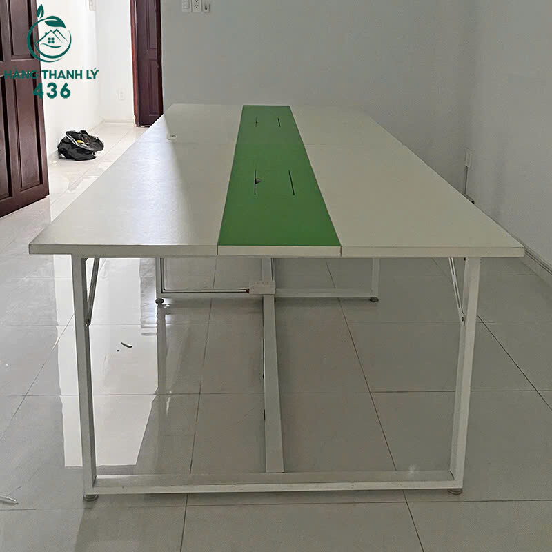 Bàn Làm Việc Cũ 3Mx1M2x75CM Mặt Bàn Trắng Chân Sắt ban-lam-viec-cho-van-phong-mat-ban-trang-chan-sat-2 Bàn Làm Việc Cũ 3Mx1M2x75CM Mặt Bàn Trắng Chân Sắt