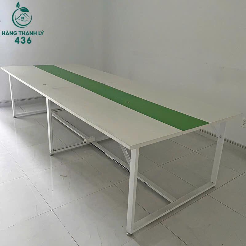Bàn Làm Việc Cũ 3Mx1M2x75CM Mặt Bàn Trắng Chân Sắt ban-lam-viec-cho-van-phong-mat-ban-trang-chan-sat-3 Bàn Làm Việc Cũ 3Mx1M2x75CM Mặt Bàn Trắng Chân Sắt