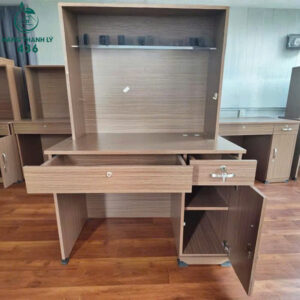 ban-lam-viec-cu-chat-lieu-go-cong-nghiep-ben-dep