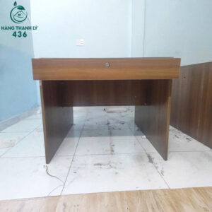 ban-lam-viec-cu-doi-ngoi-doi-dien-tiet-kiem-dien-tich