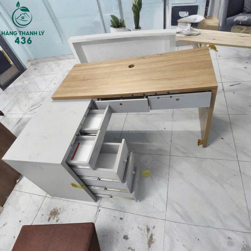 ban-lam-viec-cu-mat-van-go-phoi-trang-hien-dai-4 Bàn Làm Việc Cũ 1M5x1M2 Mặt Vân Gỗ Phối Trắng Hiện Đại  