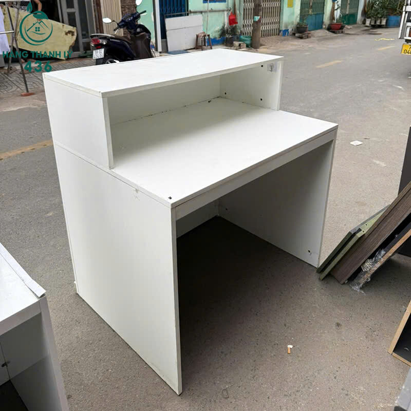 Quầy Lễ Tân Gỗ Cũ 1Mx75CMx1M08 Kiểu Dáng Hiện Đại ban-le-tan-go-cu-1mx75cmx1m08-kieu-dang-hien-dai-1 Quầy Lễ Tân Gỗ Cũ 1Mx75CMx1M08 Kiểu Dáng Hiện Đại