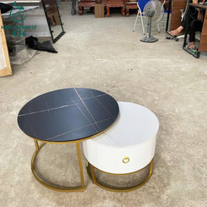 ban-sofa-doi-mat-da-khung-son-vang-moi-99