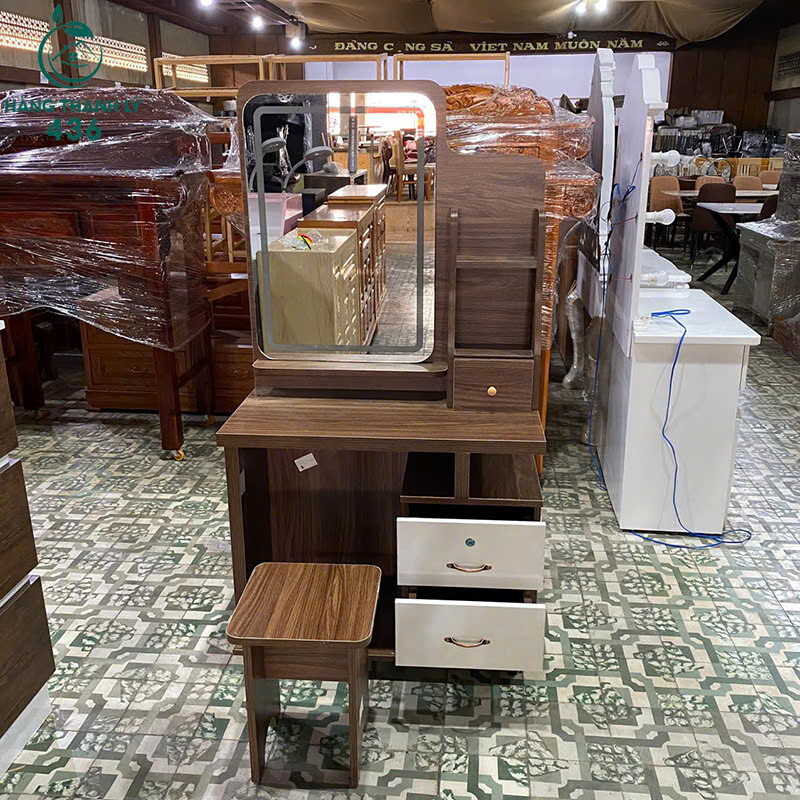 ban-trang-diem-co-guong-kem-ghe-ngoi-moi-99 (2) ban-trang-diem-co-guong-kem-ghe-ngoi-moi-99