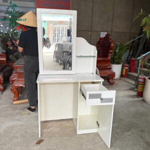 ban-trang-diem-cu-co-guong-treo-va-ke-hoc