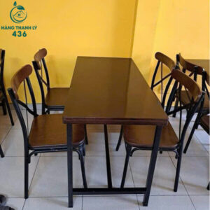 bo-ban-an-4-ghe-mau-nau-moi-99