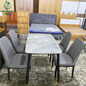 bo-ban-an-mat-da-cao-cap-kem-4-ghe-boc-da-moi-99