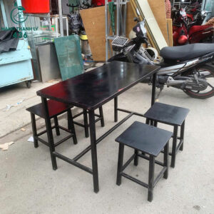 bo-ban-ghe-an-cu-den-thiet-ke-don-gian-gon-gang