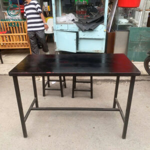 bo-ban-ghe-an-cu-den-thiet-ke-don-gian-gon-gang