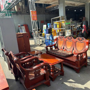 bo-ban-ghe-go-cu-kieu-truyen-thong