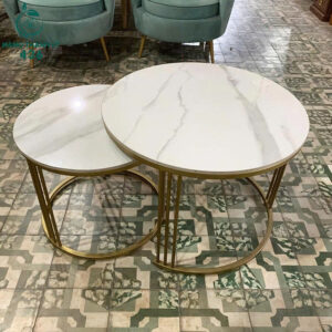 bo-ban-sofa-mat-da-mau-trang-khung-kim-loai