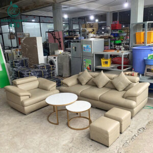bo-sofa-da-cu-mau-kem-thiet-ke-tien-loi-sang-trong