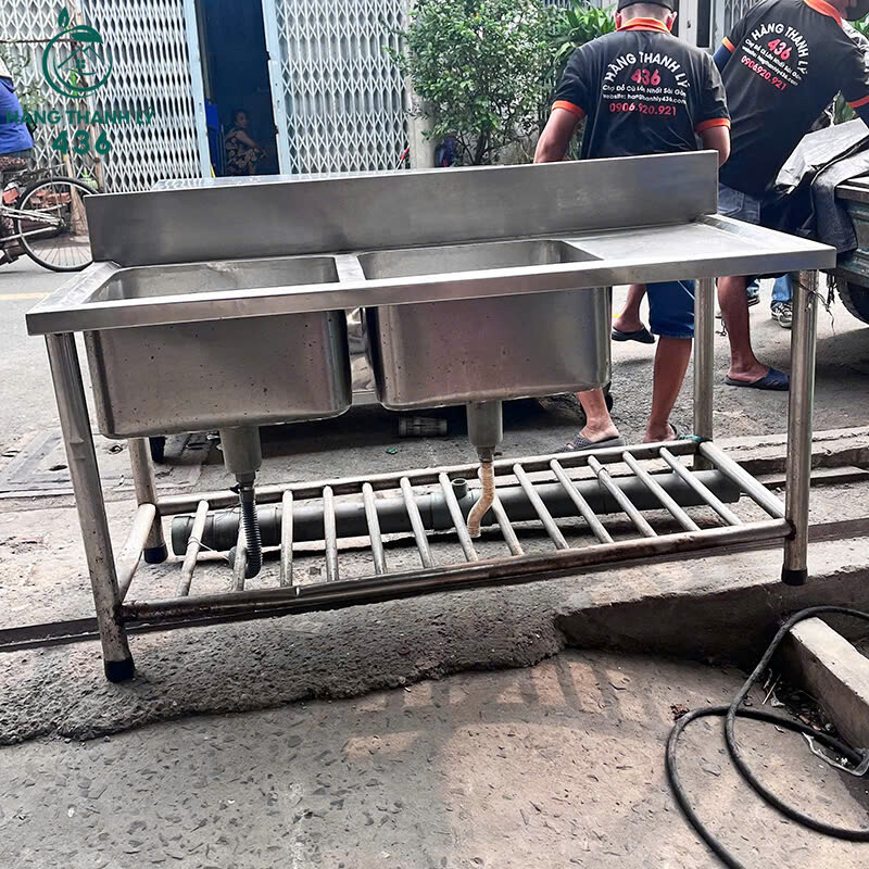 Bồn Rửa Bát Cũ 1M55x65CMx75CM Inox 2 Chậu bon-rua-bat-cu-1m55x65cmx75cm-inox-2-chau-1 Bồn Rửa Bát Cũ 1M55x65CMx75CM Inox 2 Chậu
