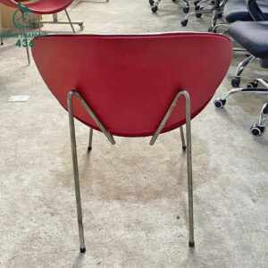 ghe-an-cu-mau-do-chat-lieu-ben-tien-dung