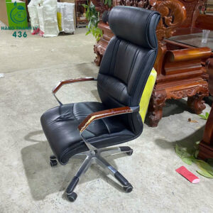 ghe-giam-doc-da-cu-tua-cao-sang-trong