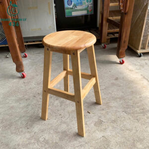 ghe-go-don-tron-quan-cafe-don-gian