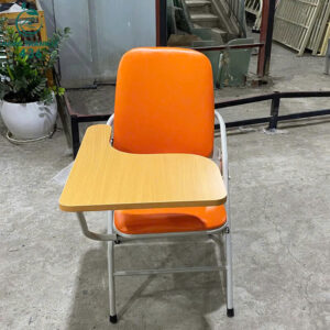 ghe-hoc-sinh-co-ban-gap-khung-sat-chac-chan