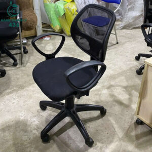 ghe-van-phong-xoay-cu-nho-gon-tien-dung