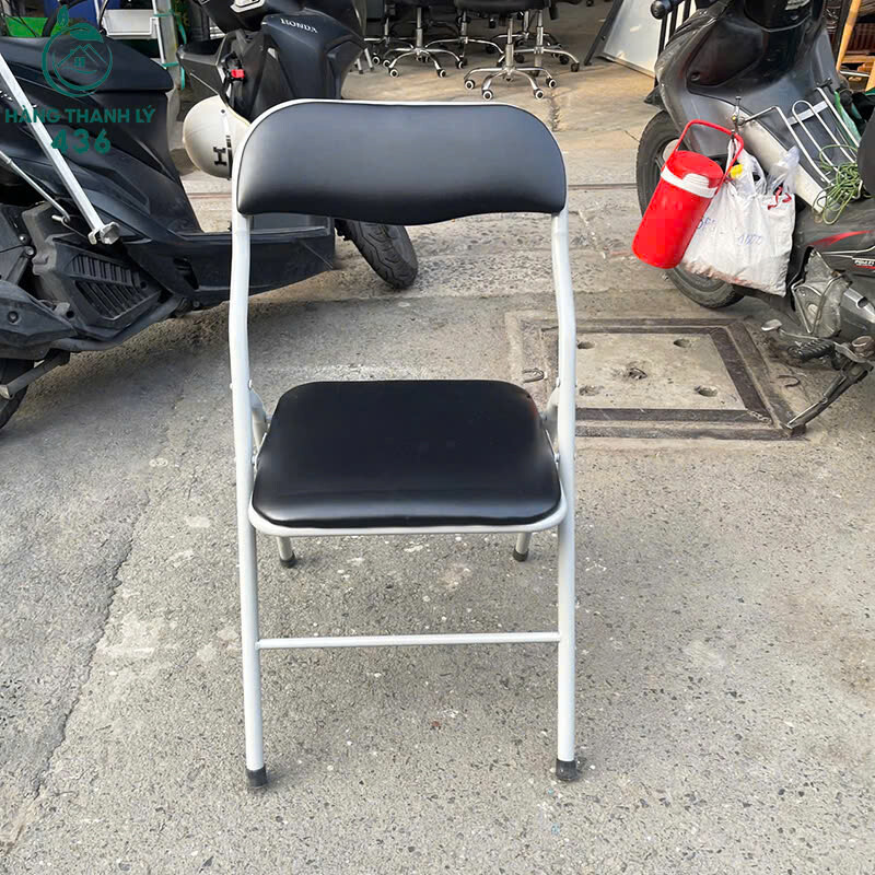 Ghế Xếp Sắt Nệm Da Cũ Gọn Nhẹ Dễ Sử Dụng ghe-xep-sat-nem-da-cu-gon-nhe-de-su-dung-5 Ghế Xếp Sắt Nệm Da Cũ Gọn Nhẹ Dễ Sử Dụng