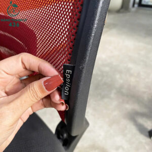 ghe-xoay-cu-chat-lieu-luoi-mau-do-ben-dep