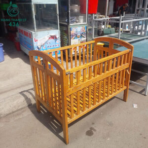 giuong-cui-em-be-cu-go-tu-nhien-chac-chan