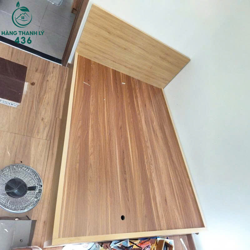 Giường Gỗ Cũ 1M4x2M Thiết Kế Gọn Gàng Dễ Dùng giuong-go-cu-1m4x2m-thiet-ke-gon-gang-de-dung-2 Giường Gỗ Cũ 1M4x2M Thiết Kế Gọn Gàng Dễ Dùng