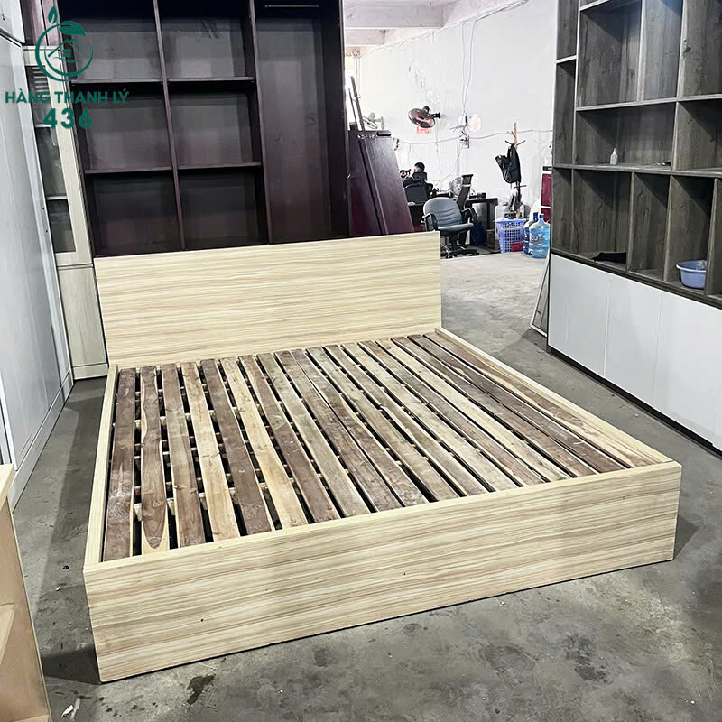 Giường Gỗ Cũ 1M8x2M Có Ngăn Kéo Tiện Lợi Lưu Trữ giuong-go-cu-co-ngan-keo-tien-loi-luu-tru-4 Giường Gỗ Cũ 1M8x2M Có Ngăn Kéo Tiện Lợi Lưu Trữ