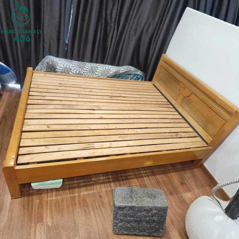 Giường Gỗ Cũ 1M6x2M Khung Dày Bền Đẹp Dễ Sử Dụng giuong-go-cu-khung-day-ben-dep-de-su-dung-2 Giường Gỗ Cũ 1M6x2M Khung Dày Bền Đẹp Dễ Sử Dụng