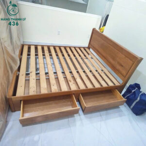 giuong-ngu-go-tu-nhien-co-hoc-keo-cu