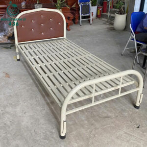 giuong-sat-cu-gia-re-thoang-khi-de-ve-sinh