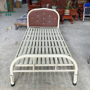 giuong-sat-cu-gia-re-thoang-khi-de-ve-sinh